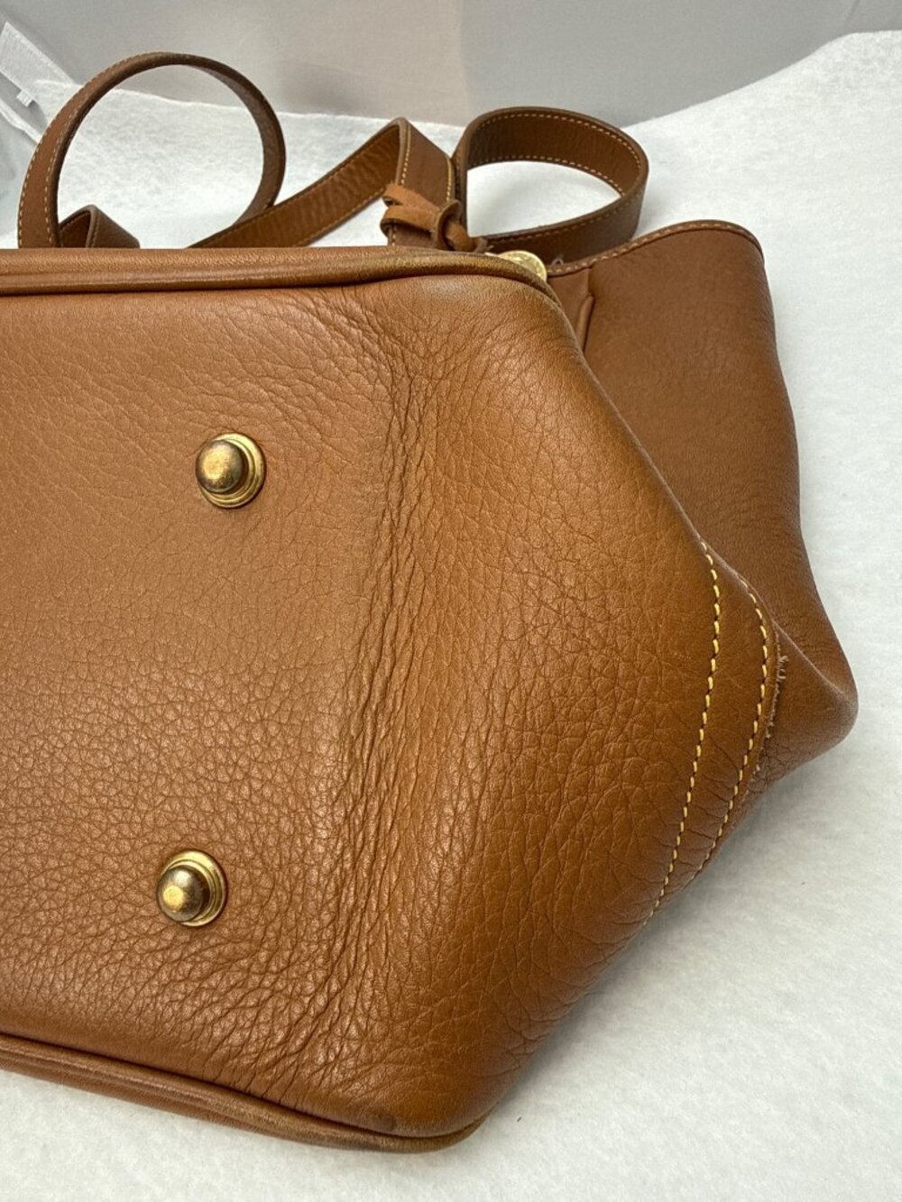 Dooney & Bourke Vintage AWL Tan Leather Bucket Tote Bag USA-Made - Picture 9 of 16